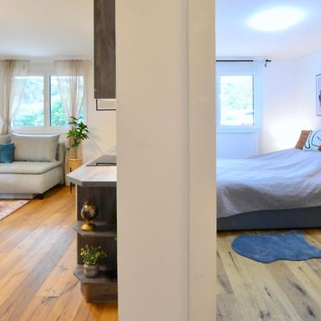 Apartamento New With Parking And Metro In Front Of The House Viena Exterior foto